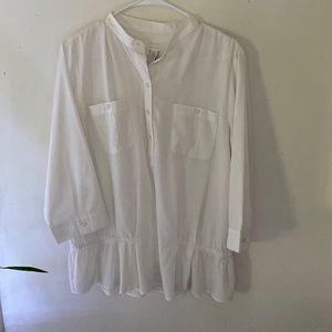 Chicos White Blouse Size 2. EUC